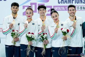 podium ph simone ferraro sfa05562 copia